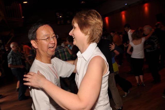 min 2010 05 30 station danse 082